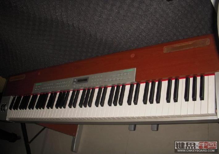 出售8成新ensoniq 铃木 电钢琴 88键 1600元包物流费用